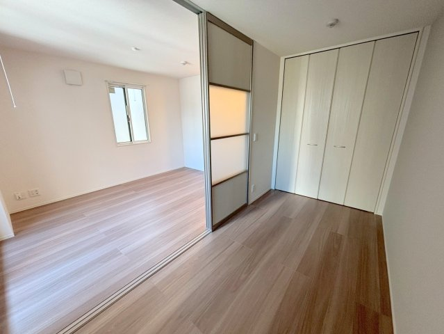 D-ROOM上新庄の洋室