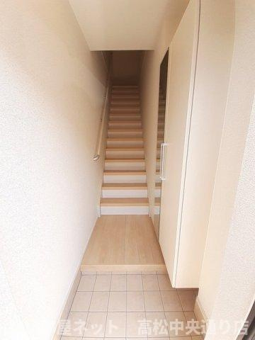 【玄関】 | グランデ　カーサＨ