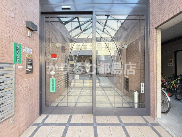 ロイヤルオークのエントランス