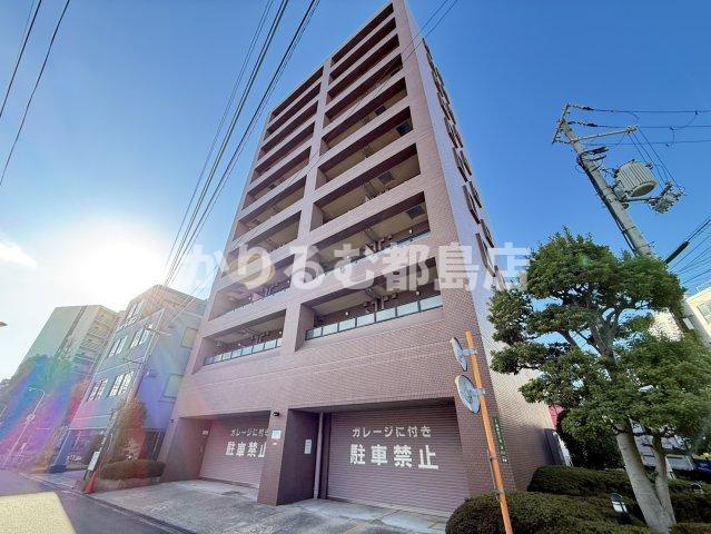 ロイヤルオークの外観