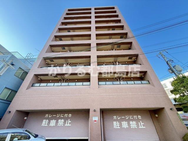 ロイヤルオークの外観
