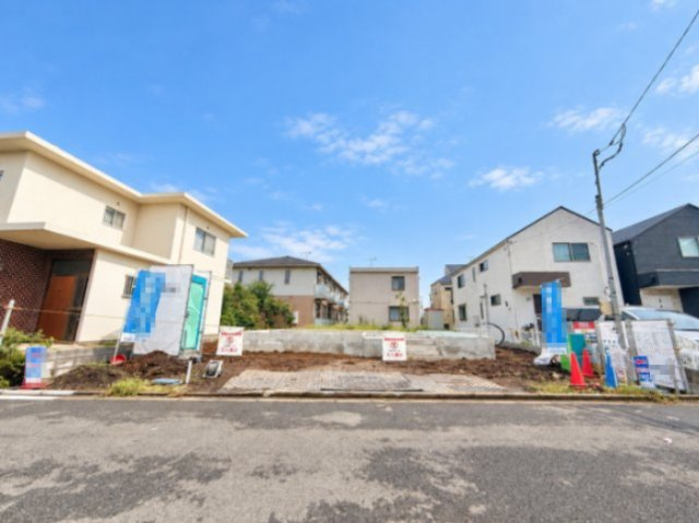 三鷹市牟礼5丁目　新築戸建の外観|2026.09.28撮影

現地ご見学希望・資料請求などお気軽にお問い合わせ下さい！
03-5990-5201