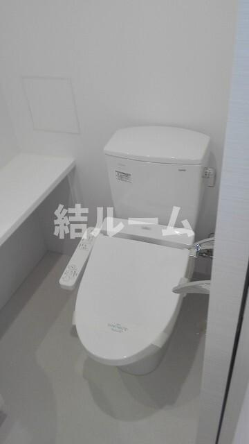 豊島区巣鴨３丁目の賃貸マンションのトイレ