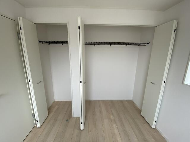 沼津市沢田町の新築一戸建の収納|２階北側洋室４．８帖　クローゼット収納