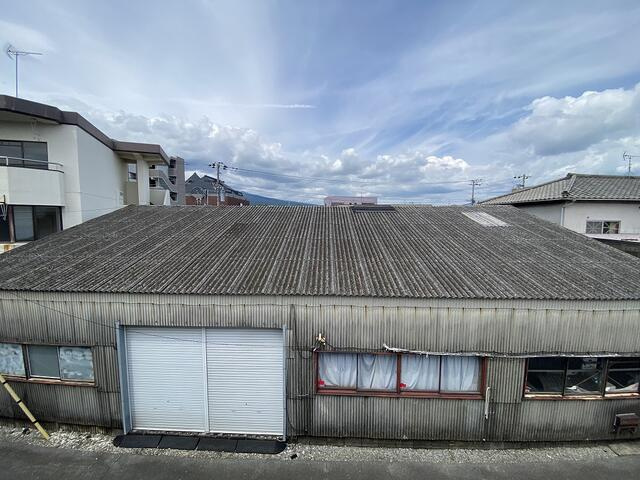 沼津市沢田町の新築一戸建の展望|２階洋室４．８帖からの眺望