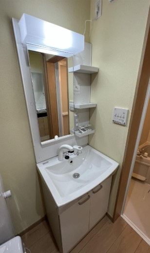 【独立洗面台】