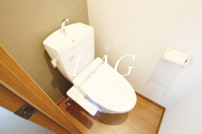 【トイレ】 | ＴＨＥ　ＩＴＡＢＡＳＨＩ　ＨＯＵＳＥ | トイレです。