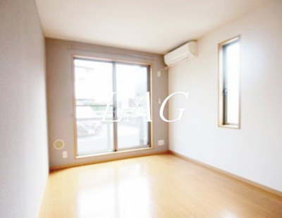 【居間・リビング】 | ＹＫＬ　ＦＬＡＴ | 洋室のお部屋です。