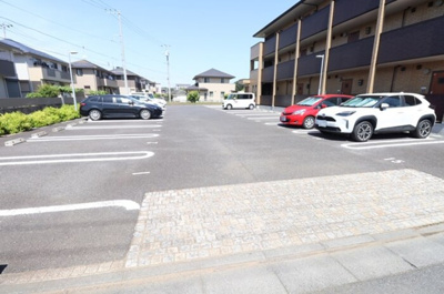 【駐車場】 | ステラ クレール | 駐車場