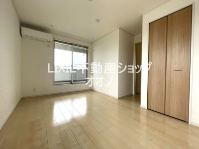 【洋室】 | 加須市鴻茎　中古一戸建