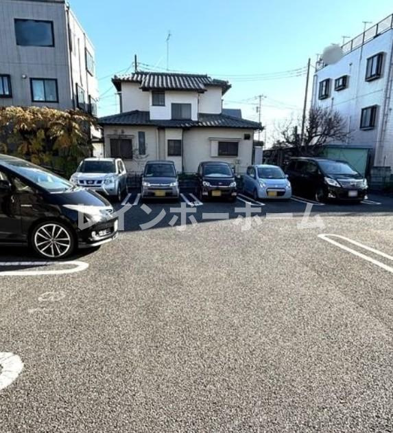 ピュアティⅡの駐車場