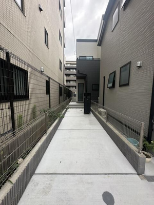【エントランス】 | 国立市富士見台1丁目戸建て(クニタチシフジミダイイッチョウメコダテ)