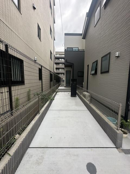 【エントランス】 | 国立市富士見台1丁目戸建て(クニタチシフジミダイイッチョウメコダテ)