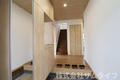 【玄関】 | 土師25-13中古戸建
