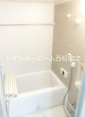 ボナクオリアXV猫実の浴室
