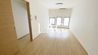 【居間・リビング】 | 東四ツ木貸家 | 洋室のお部屋です。