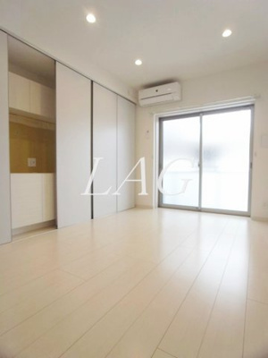 【居間・リビング】 | リブリ・白鳥 | 洋室のお部屋です。
