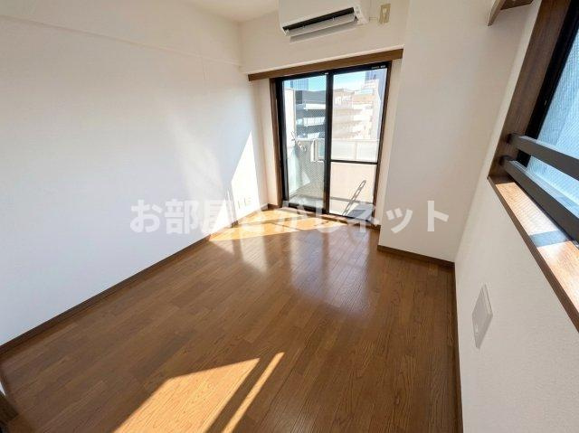 ルーブル神楽坂【おとり物件なし】#学生・社会人にオススメ！初期費用分割払いOK！の居間・リビング