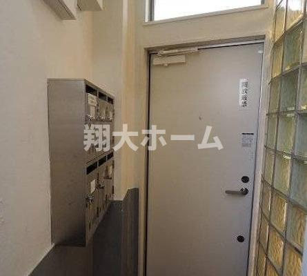 田口ビルのエントランス
