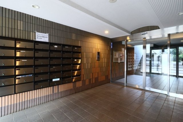 日神パレステージ三鷹のエントランス|エントランスです