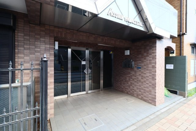 日神パレステージ三鷹のエントランス|エントランスです