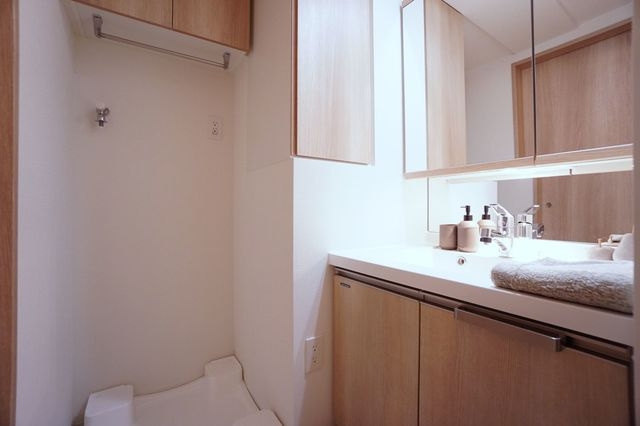 ＣＲＥＡＴＩＦ三軒茶屋の洗面所|※写真は同タイプ住戸です。
