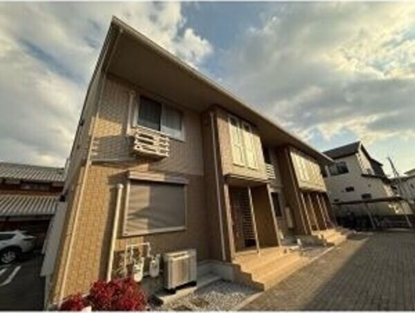 D-room琵琶の外観