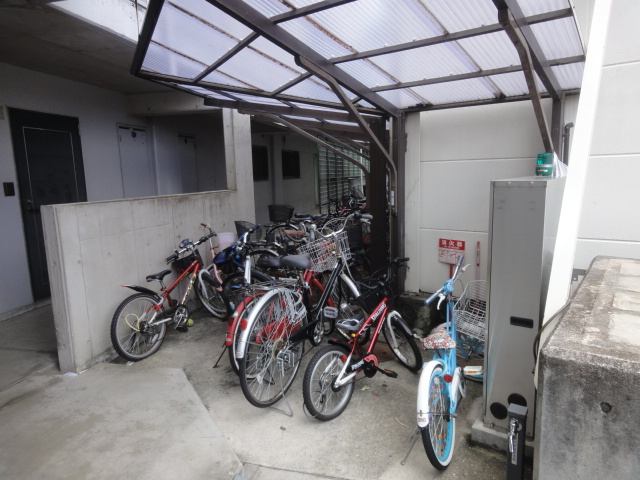いなぱれす宝塚のエントランス