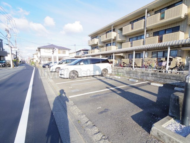 マンションシンフォニー２１の駐車場