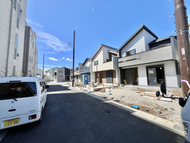 【仲介手数料無料】三芳町北永井３期―新築分譲住宅―全18棟販売　９棟の前面道路含む現地写真