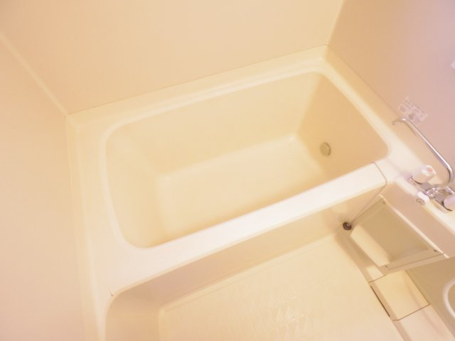 キヨセハイツ白石の浴室