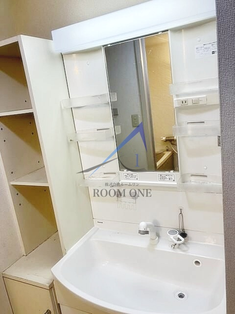 メトロハイツ東陽の洗面所|洗面台です。