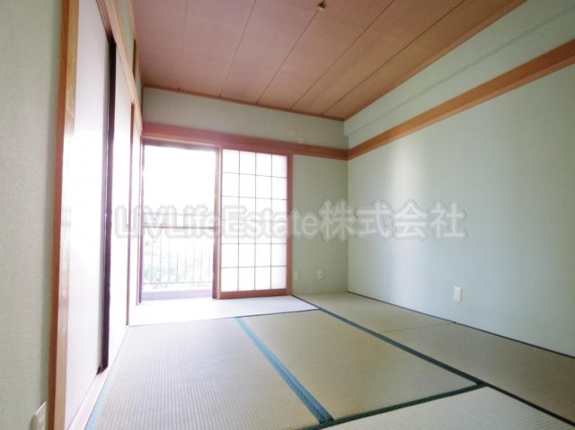 小平市中島町の賃貸マンションの内装