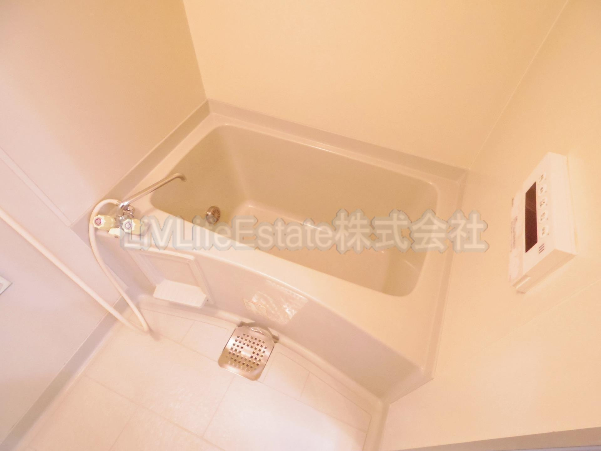 小平市中島町の賃貸マンションの浴室
