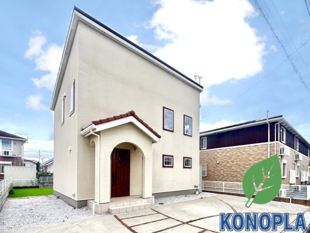 【中古戸建】伊勢崎市境女塚の外観|■外観｜少し気になる！資料請求だけ！大歓迎です♪お気軽に木ノ葉プランニング高崎店までお問い合わせください♪
