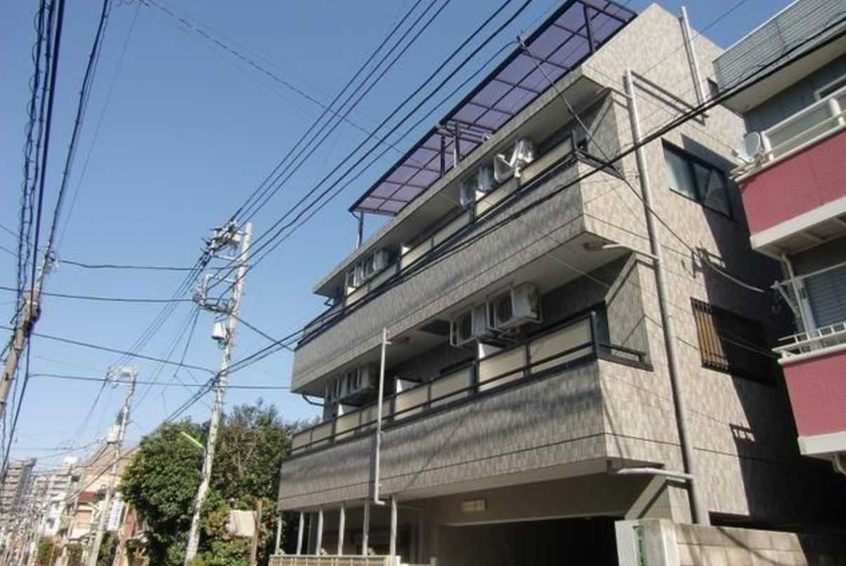 ロイヤルアークガーデンⅡ　ネット無料　南向き　室内洗濯機置場の外観