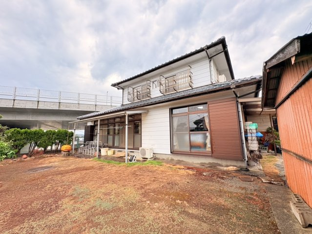 広々家庭菜園にも‼　天草市志柿町の庭