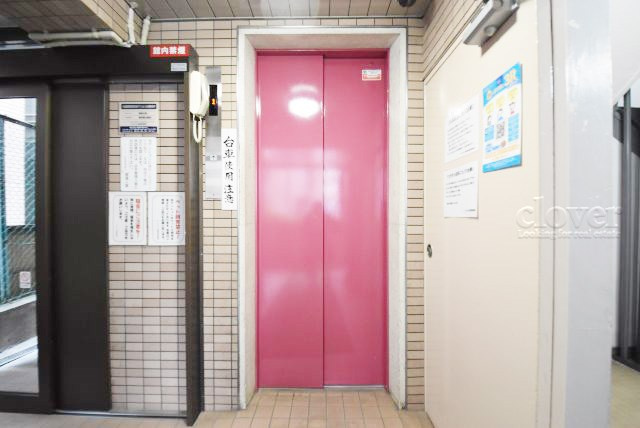【設備】 | マンション弦巻 | 無いと困ってしまう設備の筆頭がエレベーター。定期的なメンテナンスが必要な大型機械です。よく整備されていることをご確認ください。～即日のご見学可能～　お問合せはお気軽にどうぞ。
