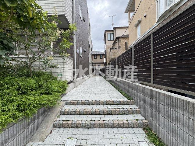 アンジュール練馬のエントランス|☆初期費用でお困りなら清水不動産までお気軽にお問い合わせください☆