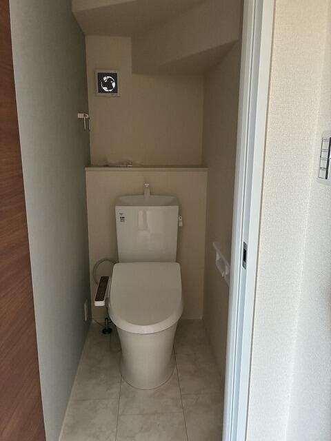 仲介手数料無料）愛西市佐屋町宅地　２号棟のトイレ|トイレもきれいです