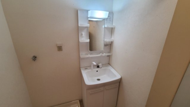 西脇ハイランドハイツ白鳳の独立洗面台|☆神戸市垂水区　西脇ハイランドハイツ白鳳☆