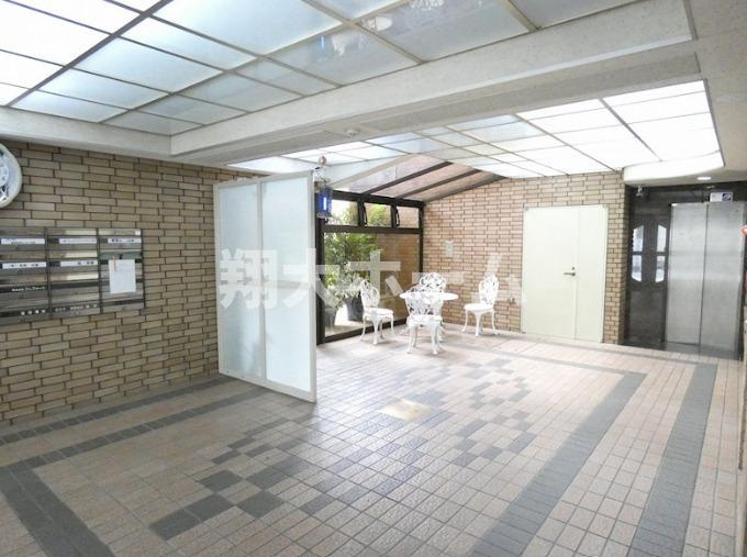 レジデンス宮田のロビー