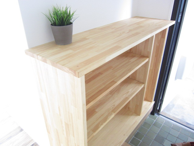 小松島市中田町字出口の賃貸マンションの収納|ｼｭｰｽﾞﾎﾞｯｸｽ