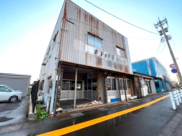 敦賀市松原町中古店舗併用住宅の外観