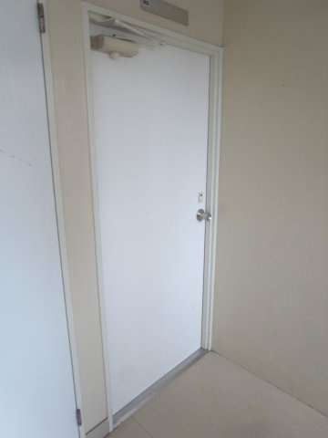 吹田市江坂町１丁目の店舗事務所