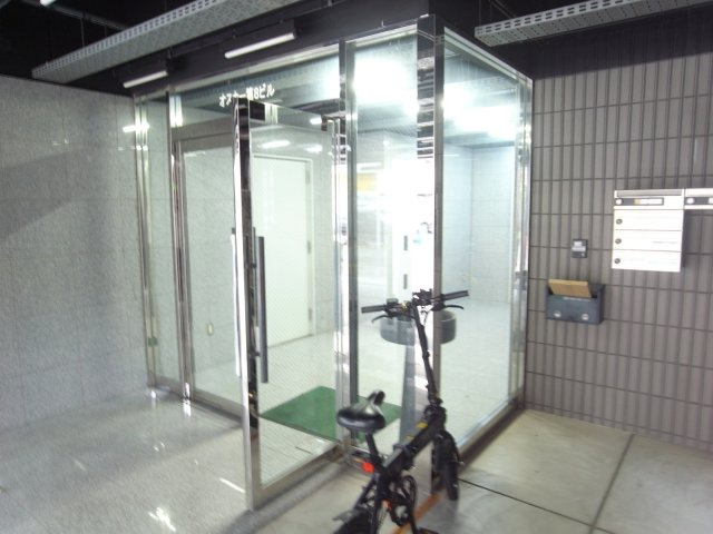 吹田市江坂町１丁目の店舗事務所