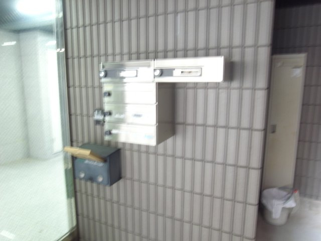吹田市江坂町１丁目の店舗事務所