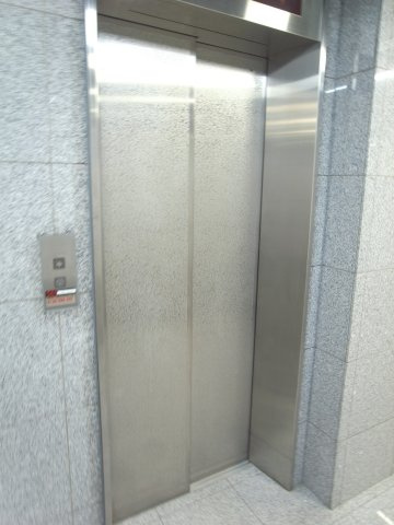 吹田市江坂町１丁目の店舗事務所