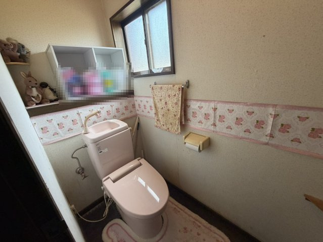 三養基郡上峰町一戸建てのトイレ