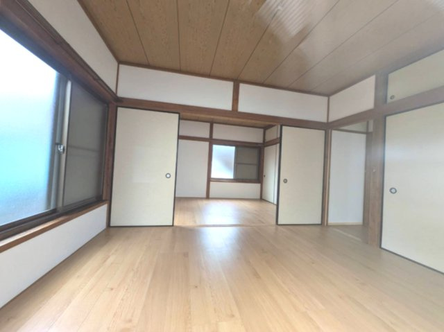 荒井荘の居間・リビング
